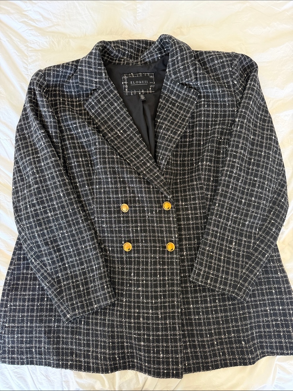 Eloquii Oversized Tweed Double-Breasted Blazer with Gold Buttons - Picture 3 of 6